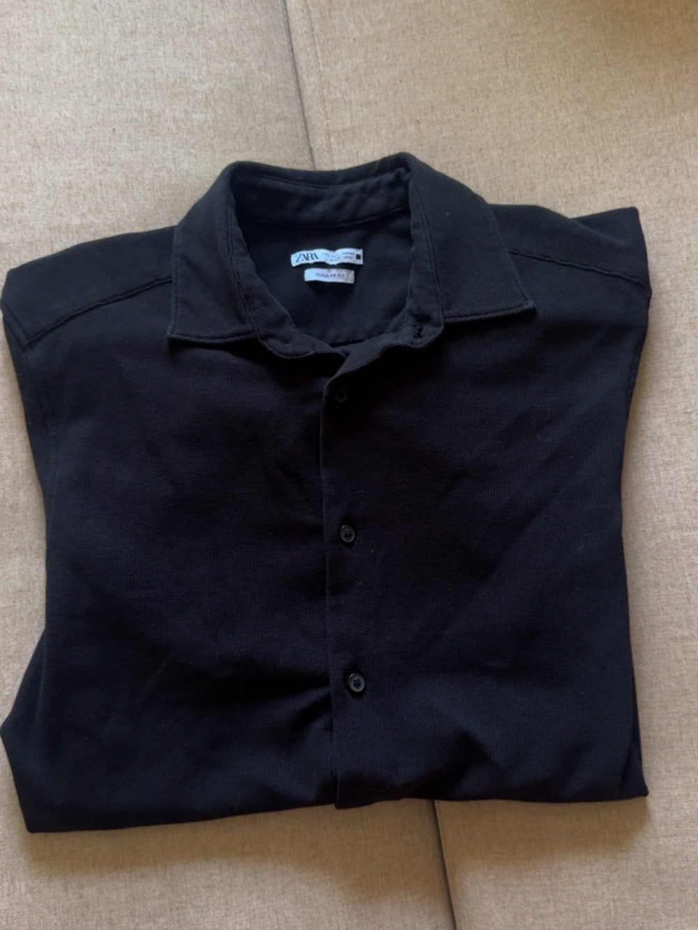 Zara Black Collared Button-Down Shirt
